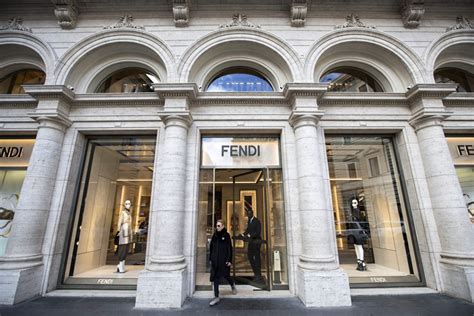 fendi luogo di residenza|fendi headquarters.